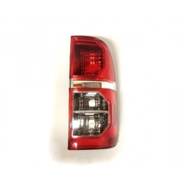 Toyota Hilux 2012- lampa...