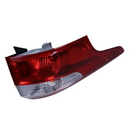 LAMPA TYLNA FORD FOCUS III...