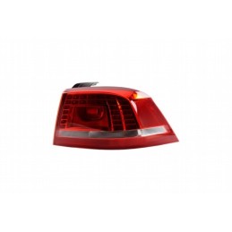 LAMPA TYLNA PRAWA...
